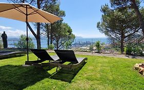 Villamara Luxury Rooms
